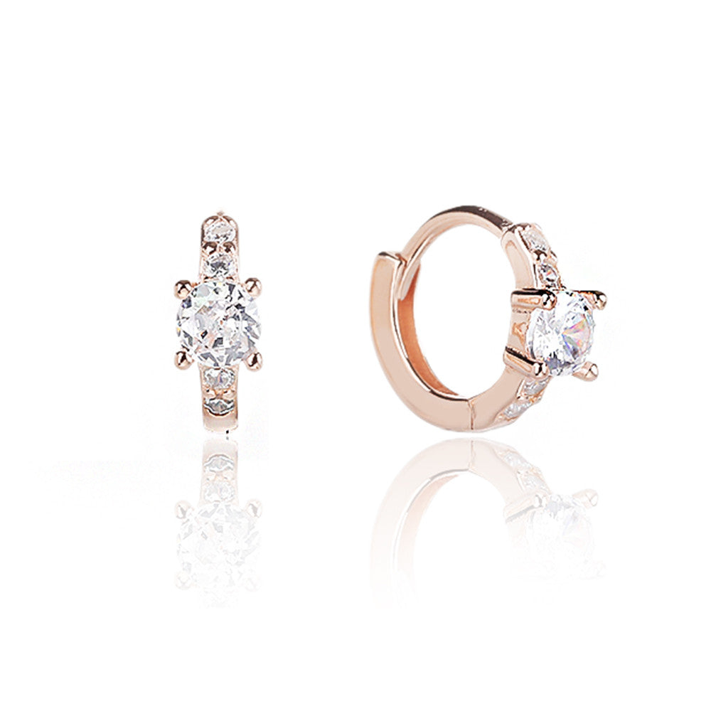 עגילי מאיה- עגילי חישוק מכסף 925 בציפוי זהב אדום עם אבן זירקון מרכזית