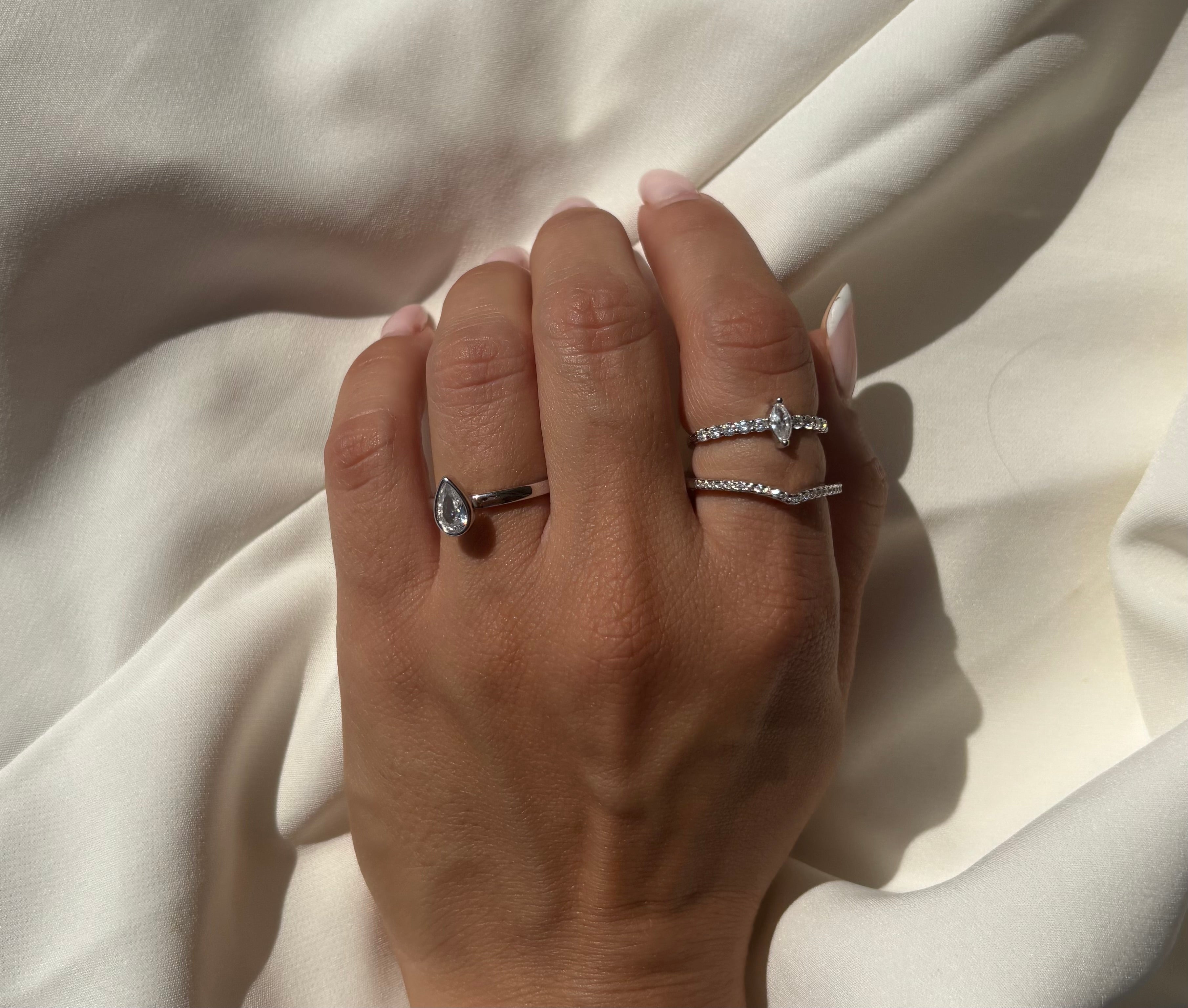 טבעת וי- כסף אמיתי 935